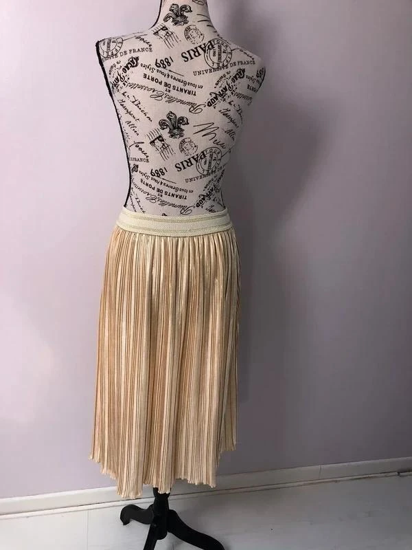 💛 Gold pleated skirt – Majolica – Size S – Very good condition – photo 4